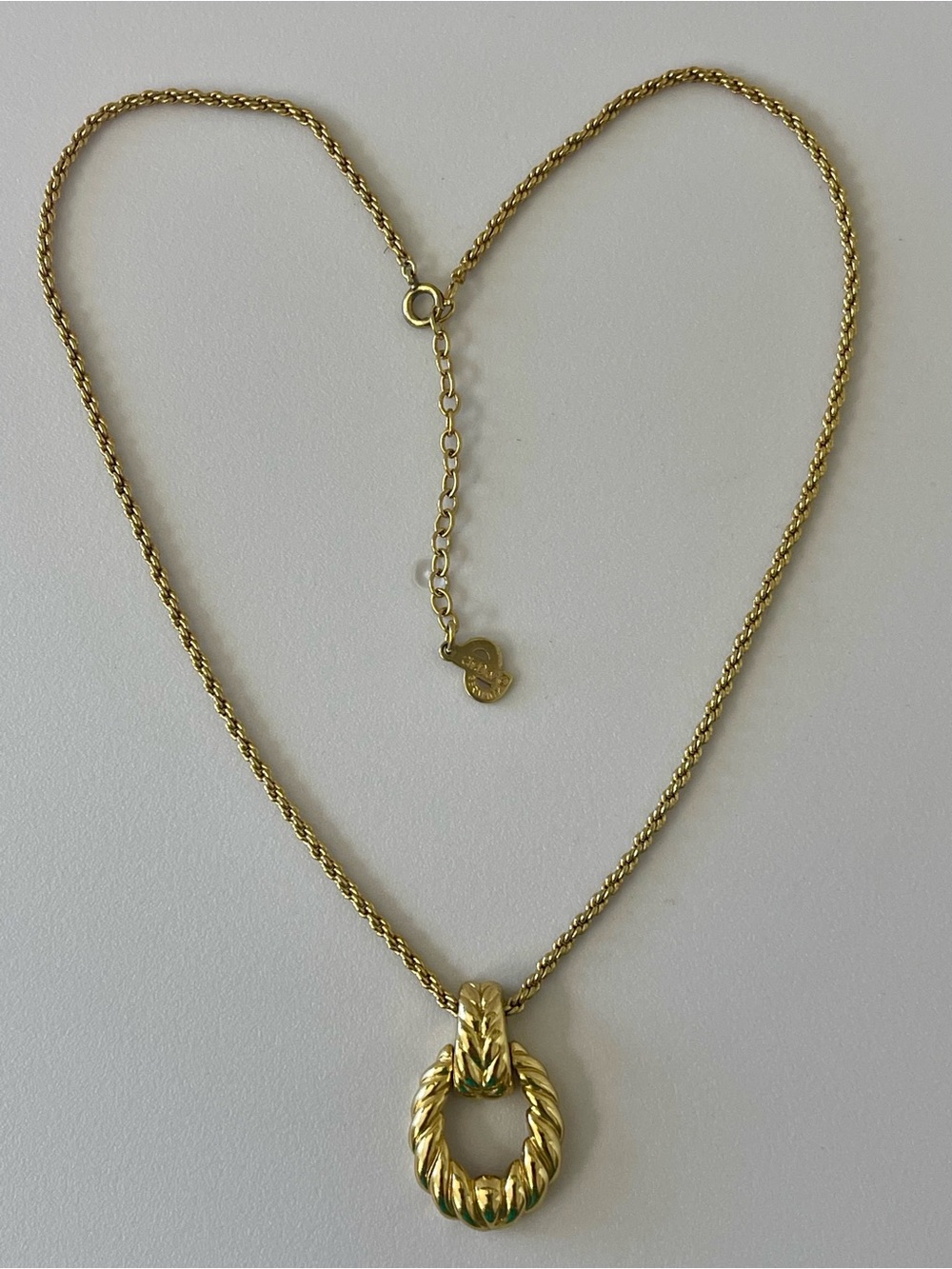 Christian Dior Gold-Tone Twisted Ring Pendant Necklace - Picture 5 of 8